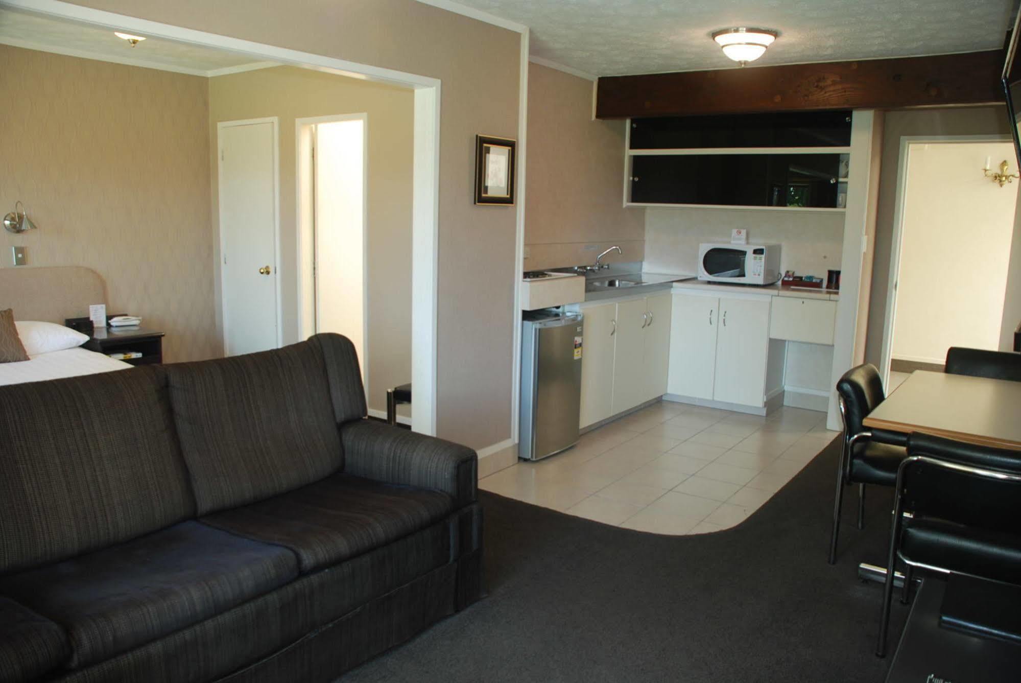 המילטון Fountain City Motor Inn מראה חיצוני תמונה